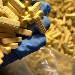 1000 R039 3MG Xanax bars alprazolam alp